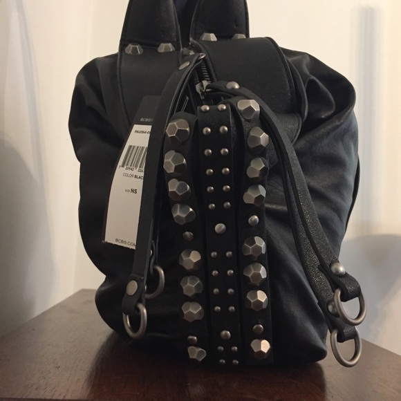 BCBG Lambskin Shoulder Bag *New With Tags* - Picture 3 of 8